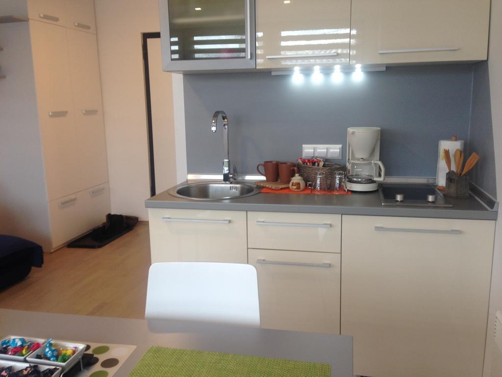 Dea'S Studio Apartment Sarajevo Phòng bức ảnh