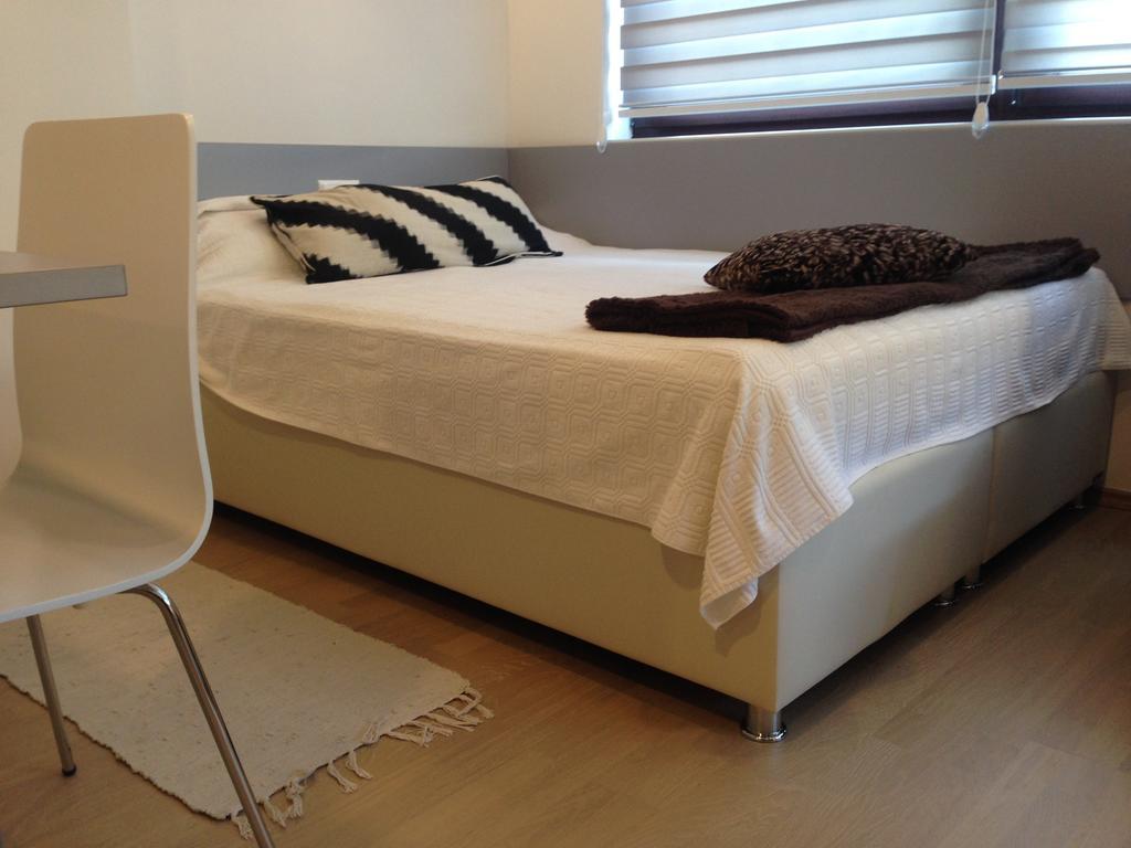 Dea'S Studio Apartment Sarajevo Phòng bức ảnh