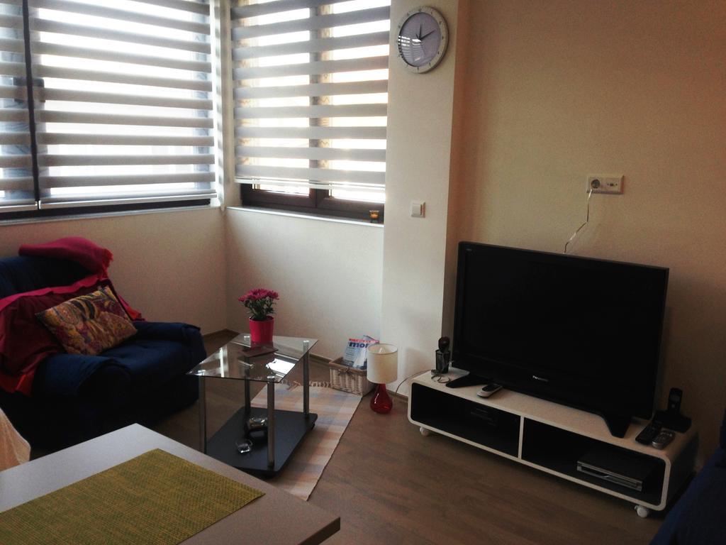 Dea'S Studio Apartment Sarajevo Phòng bức ảnh