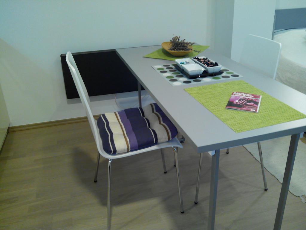 Dea'S Studio Apartment Sarajevo Phòng bức ảnh
