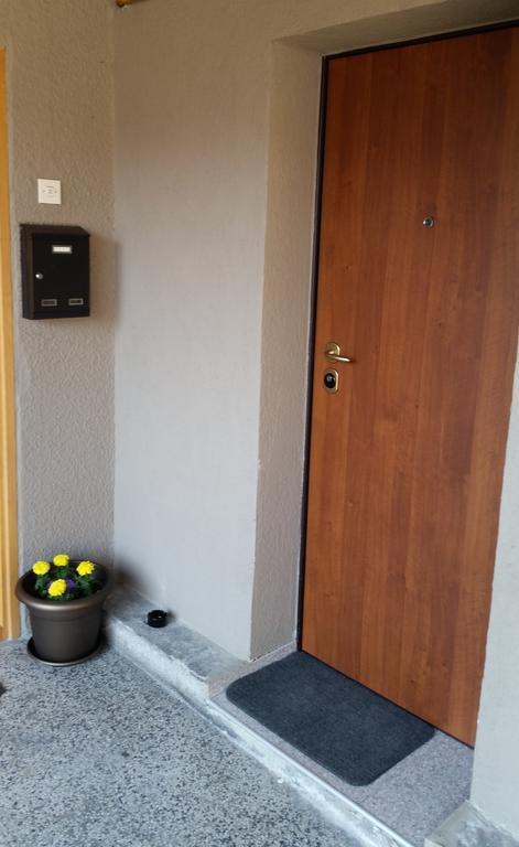 Dea'S Studio Apartment Sarajevo Ngoại thất bức ảnh